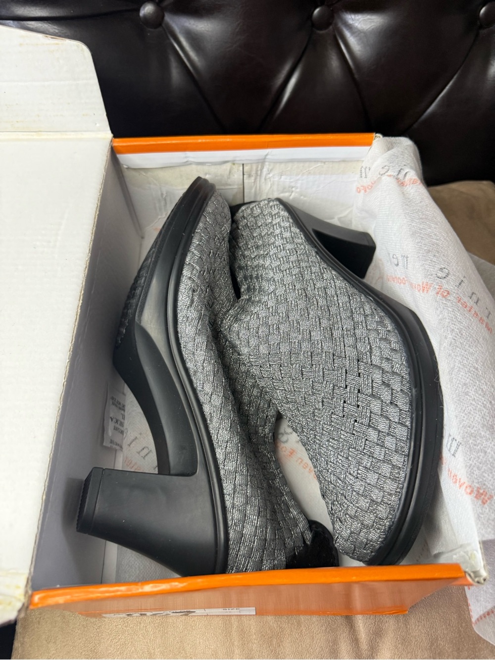 NIB Bernie Mev Chesca Woven Elastic Shootie Pewter Silver Metallic Shimmer Sz 10